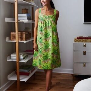 Printfresh Bagheera Jaguar Print Nightgown Lime